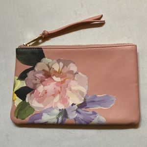 Cute Floral pouch/purse/wristlet with zipper (New)